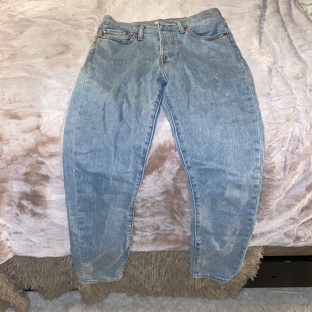 LEVI Wedgie Skinny Jeans